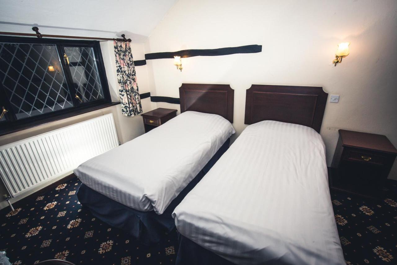 The Regency Hotel Copthorne  Экстерьер фото